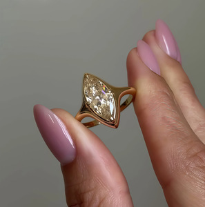 2 Karat Marquise-Schliff Krappenfassung Feine Ringe 18K Vergoldeter 925 Sterling Silber <span class=keywords><strong>Ring</strong></span> D-Farbe VVS1 Moissanit-Schmuck für Damen - Product Image 2