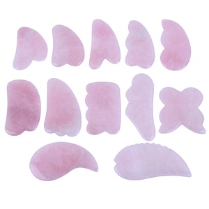 Herramienta Gua Sha de <span class=keywords><strong>Cuarzo</strong></span> <span class=keywords><strong>Rosa</strong></span> de Alta Calidad, Masajeador Facial y Corporal Personalizado para Blanquear la Piel, Masaje de Jade con Diseño de Mariposa - Product Image 1