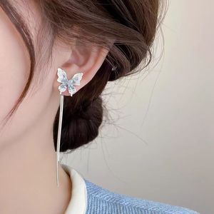 Boucles d'<span class=keywords><strong>oreilles</strong></span> pendantes longues en cristal de papillon en métal argenté de grande taille pour femmes, imitation perle, bijoux de manchette d'oreille - Product Image 5