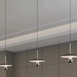 Lampe suspendue moderne minimaliste or et noir, luminaire de luxe pour chambre à coucher, chevet, ou mur de fond TV - Product Image 3
