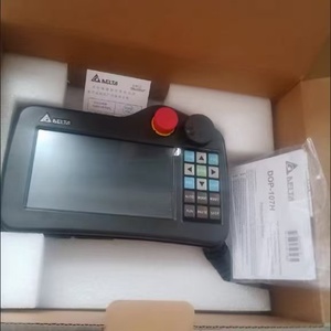 DOP-107HE46A HMI con Pantalla Táctil de 7 Pulgadas y PLC, Resolución 800x480, Interfaces de E/S Digitales Ethernet para Automatización Industrial - Product Image 1
