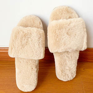 एक स्ट्रैप नए डिजाइन फ्फी फर इनडोर फ्लैट स्लाइड्स के साथ चप्पल के लिए महिलाओं का शीतकालीन हाउस फरारी फ्लैट स्लाइड नरम और आरामदायक - Product Image 3