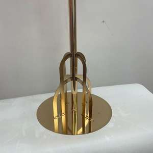 <span class=keywords><strong>Centrotavola</strong></span> <span class=keywords><strong>Moderno</strong></span> di Alta Qualità in Ferro Elettroplaccato Oro per Decorazioni da Tavolo per Matrimoni - Product Image 4