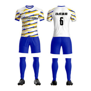 Женская Футбольная форма - Product Image 4