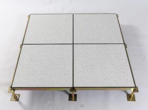 Suelos de Madera Plástica Compuesta 100% Pura Carbonizada, Tablas de Suelo Rayadas para Interiores y Exteriores, Resistentes al Agua y a la Humedad, Modernas - Product Image 2
