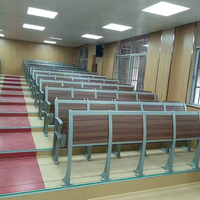 Le fabricant produit des coussins de siège en bois pour les pieds en alliage d'aluminium tables d'écriture pliables chaises de salle de classe pour étudiants bureaux et chaises