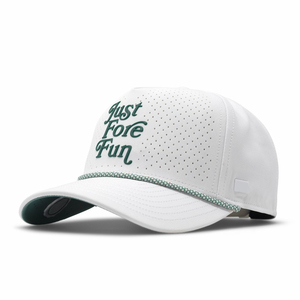 Gorra de <span class=keywords><strong>Camionero</strong></span> Perforada con Agujeros de Corte Láser y Parche de Goma PVC con Cuerda y Logo Personalizado, Gorra Snapback de Golf Impermeable - Product Image 1