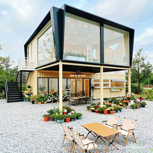 บ้านคอนเทนเนอร์ทรงสี่เหลี่ยมผืนผ้าดีไซน์ทันสมัยสำหรับร้านค้าพร้อมหน้าต่างกระจกและพื้นที่นั่งเล่นกลางแจ้ง - Product Image 3