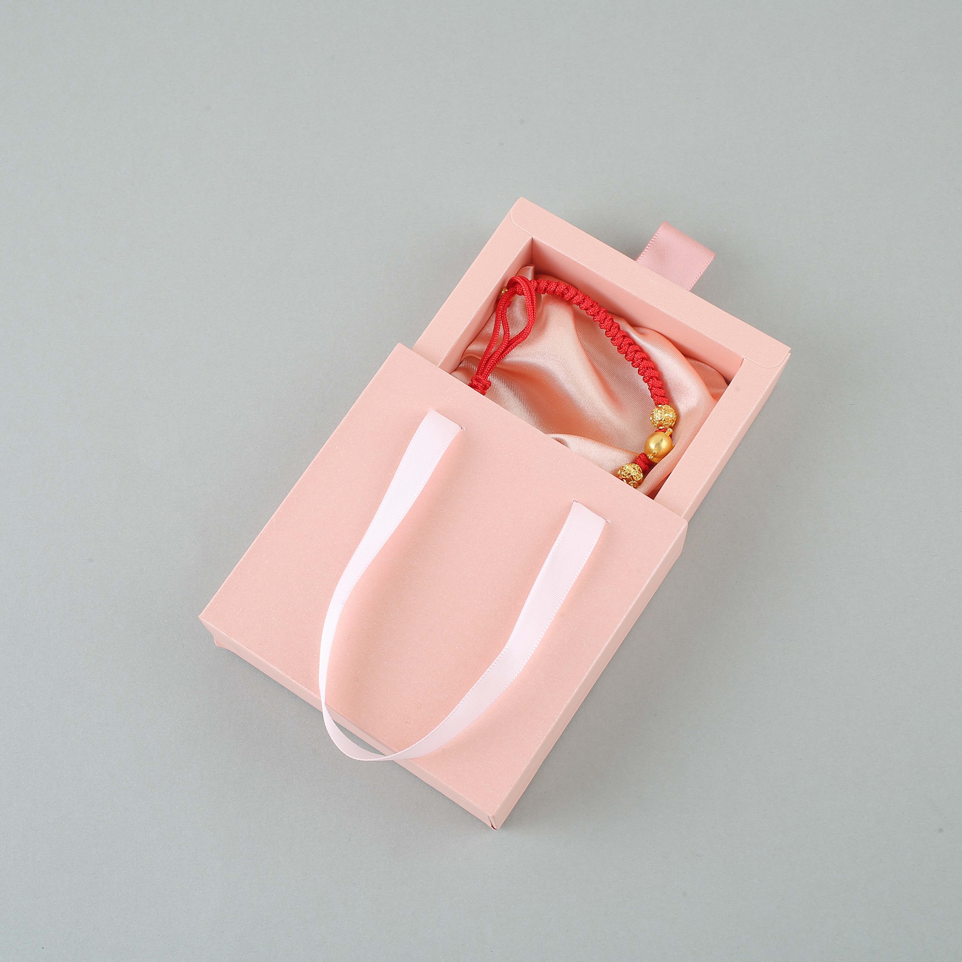 Rose avec satin