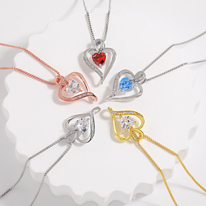 Regalos para el Día de la Madre, Collares con Colgante de Corazón Hueco con Pedrería para Mujer, Collar con Cadena de Caja para <span class=keywords><strong>Mamá</strong></span>, Accesorios de Joyería - Product Image 4