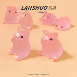 Pendentif en résine Lanshuo cochon rose miniature 3D pour la fabrication de colliers - Product Image 1