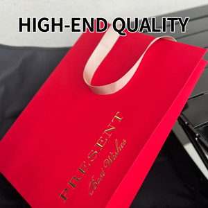 Chất lượng cao thân thiện với môi Trắng thẻ giấy Túi Quà Tặng với tùy chỉnh bao bì và logo cho siêu thị sử dụng cho các cửa hàng quần áo - Product Image 3