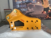 Marteau brise-roche hydraulique latéral robuste SB50 pour excavatrices de 9 à 16 tonnes, diamètre de la pointe de 100 mm, jaune, construction, exploitation minière, garantie 1 an