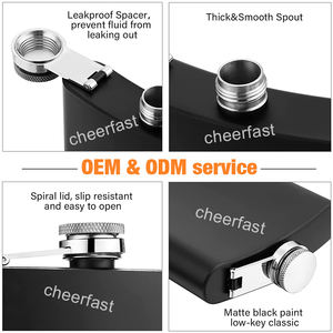 Ensemble de flacons à liqueur en acier inoxydable, cadeau incroyable, commande d'échantillon possible, ensemble de 8 oz avec housse en cuir noir - Product Image 6