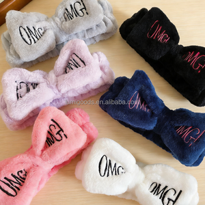 Fasce per capelli in peluche per lavaggio viso da ragazza, all'ingrosso, con <span class=keywords><strong>lettere</strong></span> OMG e fiocco, in pile corallo, per yoga e spa - Product Image 4