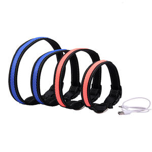 Luces LED Collares para perros y mascotas Poliéster ajustable que brilla en la noche Mascota Perro Gato Cachorro Seguro <span class=keywords><strong>Collar</strong></span> intermitente luminoso Suministros para mascotas - Product Image 2