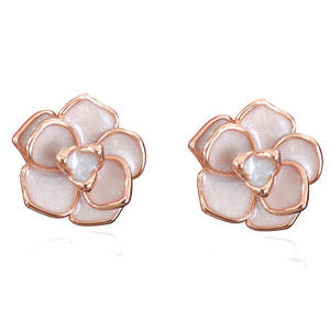 Boucles d'oreilles à fleurs en or rose pour femmes, incrustation de coquillages, bijoux romantiques en alliage à la mode, E4829 - Product Image 1