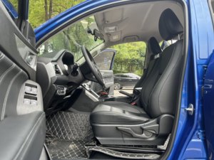 Modello 2021 del pick-up diesel 4WD Changan Wolf, con cambio manuale, sedili in pelle e luci a LED - Product Image 6