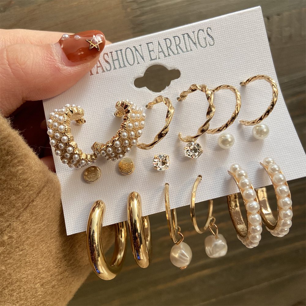 Vintage Gold Color Metal Geometry Earring Set Pearl Dangle Earrings 2022  Trend For Women Hoop Earrings Round Party Jewelry| AliExpress | Fashion  Pearl Gold Color Earrings Set For Women Acrylic Flower Drop