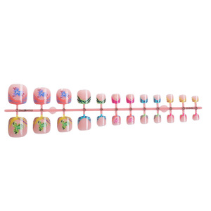 Fabricante al por mayor 24 piezas Diseños <span class=keywords><strong>de</strong></span> <span class=keywords><strong>uñas</strong></span> <span class=keywords><strong>de</strong></span> Punta francesa Prensa <span class=keywords><strong>en</strong></span> Punta ABS <span class=keywords><strong>Flores</strong></span> coloridas Squrae Prensa <span class=keywords><strong>en</strong></span> <span class=keywords><strong>uñas</strong></span> para dedos <span class=keywords><strong>de</strong></span> los pies - Product Image 2