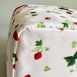 Bolsa de Cosméticos al por Mayor, Bolsa de Aseo de Poliéster Portátil de Alta Gama con Cierre Personalizado, Color Personalizado y Logotipo Bordado - Product Image 6