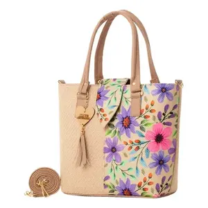 Bolso Cosmético Organizador de Maquillaje Fana Darcy para Dama de Yute Suave y PVC con Patrón de Hilo Caramelo Impreso y Cierre de Cremallera - Product Image 3