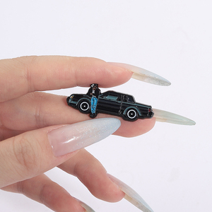 Pin esmaltado de coche clásico, broche de tema de álbum de música Retro, insignia de solapa de Metal, mochila, regalos de joyería para amigos - Product Image 4