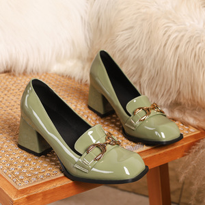 Chaussures Xuanhui Tendance Grande Vente à Talons Hauts Carrés de 6 cm pour <span class=keywords><strong>Femme</strong></span>, à Bout Carré, Semelle Souple, Boucle et Décolleté - Product Image 2
