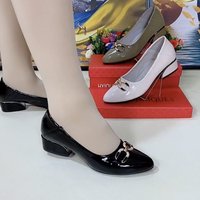 Chaussures de Travail Plates Décontractées Xuanhui Élegantes à Bout Pointu et Respirantes pour Femmes, Escarpins en Cuir PU à Petit Talon