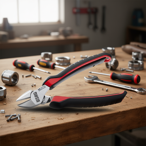 Alicates 185 Ax de 185 mm de longitud con mango rojo y negro para trabajos de corte y agarre precisos - Product Image 3