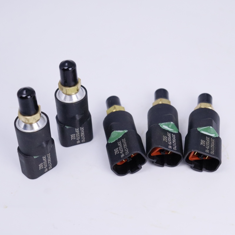 メンテナンス Komatsu Genuine Oil 10W-30 20L Komatsu Genuine Oil - High Performance Hydraulic Solutions
