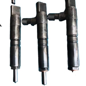 Inyector V2203 Directo de Fábrica para Motor Diésel Kubota V2203, Equipo de Construcción - Product Image 1