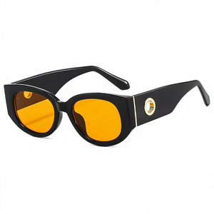 2025 High Quality New European and American Fashion Personalized Outdoor Trendy <b>Sunscreen</b> Sunglasses for Women - Product Image 3