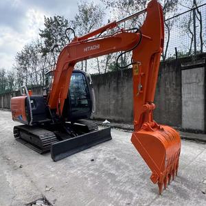 Excavatrice sur chenilles d'occasion HITACHI ZX60 d'origine japonaise, 6 tonnes, 29 kW, avec moteur Isuzu, boîte de vitesses et pompe, pour travaux d'aménagement paysager et d'agriculture - Product Image 3