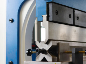 We67k thép uốn máy 400 tấn 6 MÉT 4 + 1 trục CNC thủy lực Báo Chí phanh Máy uốn - Product Image 6