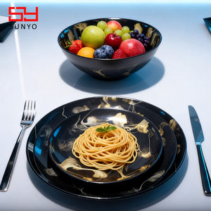 Set da Pranzo in Vetro Nero con Motivo Dorato in Rilievo, Elegante Servizio di Piatti per Casa, Hotel e Ristoranti Raffinati, Fornitura all'Ingrosso - Product Image 4