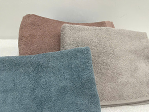 Wholesale Eco-Friendly Skin-Friendly <b>Extra</b> <b>Large</b> Quick-Dry Disposable Beach <b>Towels</b> 100% Thick Cotton <b>Bath</b> <b>Towel</b> Sets - Product Image 3