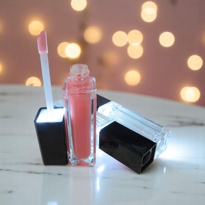 Lumière LED brillant à lèvres avec couvercle à vis miroir Capacité en plastique 9ml Fournisseur cosmétique - Product Image 6