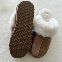 Chaussons d'hiver pour femme en cuir suédé de vache, doublure chaude en peluche et véritable laine, style mode, modèle court en peau de mouton