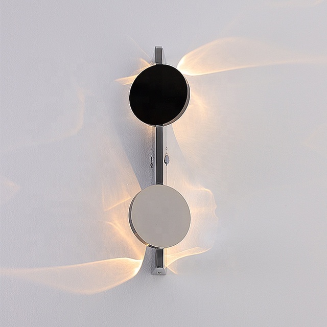 Nordic Luxury Home Decor Atmosphere Led Wall Lamp Creative Designer Art Bedside Wall Light Bedroom