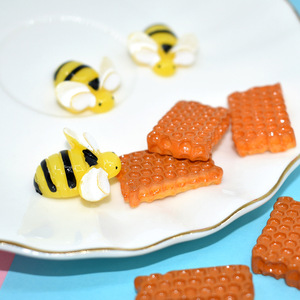 100 unids/bolsa el nido <span class=keywords><strong>de</strong></span> abeja panal Flatback resina encantos para Slime móvil caso llavero DIY artesanía Decoración - Product Image 3