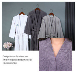 Peignoir en tissu éponge tricoté personnalisé avec logo en gros, peignoir pour femmes et hommes, peignoir tendance pour femmes, pyjama pour femmes - Product Image 5
