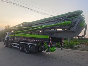 รถปั๊มคอนกรีตมือสอง ปี 2021 ยี่ห้อ Zoo-mlion ขนาด 62 เมตร ระบบไฮดรอลิกดั้งเดิม แข็งแรง ทนทาน ให้กำลังสูง เหมาะสำหรับงานสะพาน - Product Image 3