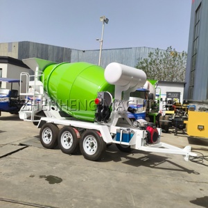Camion malaxeur à béton de 2 mètres cubes à essence, pour le transport sur les chantiers agricoles et de construction - Product Image 6