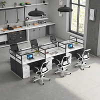 Poste de travail modulaire contemporain en bois avec écran de séparation, chaise de bureau et combinaison de bureaux multi-personnes, écologique et assemblable