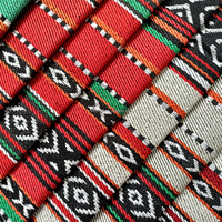 Approvisionnement d'usine Jacquard Sadu Tissu Nouveau Design Moyen-Orient Style Polyester Meubles Tente Fil Teint Tissé Textile De Maison