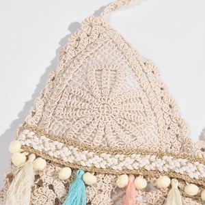 Haut de bikini en crochet fait main pour femme avec accents perlés, idéal pour les <span class=keywords><strong>voyages</strong></span> exotiques à la plage. Prise en charge ODM & OEM. - Product Image 5