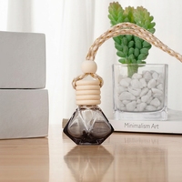 Diffuseur d'huiles essentielles pour voiture, pendentif minimaliste en verre de 8 ml, aromathérapie manuelle, bouteille avec bouchon en bois, désodorisant pour voiture
