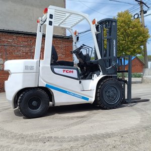 รถยกดีเซล TCM 3.5 ตัน มือสองจากญี่ปุ่น รุ่น TCM FD35 - Product Image 5