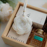 Tablette de cire parfumée à la camélia, sachet d'aromathérapie suspendu pour placard, voiture, décoration intérieure, pendentif parfumé, cadeau